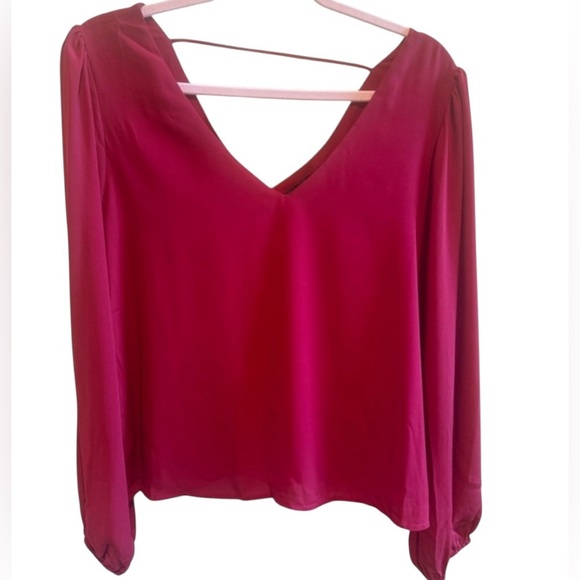 Lulus Red V-Neck Long Sleeve V-Neck Top Blouse Strappy Detail Elastic Cuff Sz M - Picture 1 of 9
